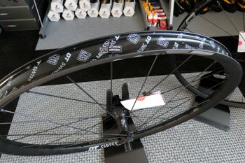 Used Dt Swiss XM1700 Spline 30 Super Boost 2024 bike — image 6 of 18