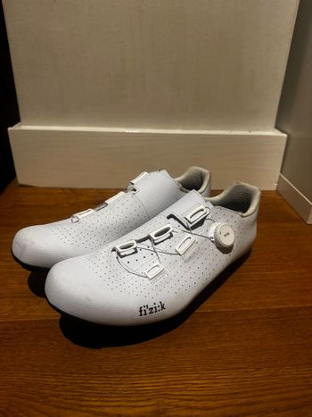 Used Fizik Fizik Tempo Decos Carbon 46 2025 bike
