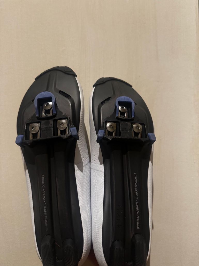 Used Fizik Fizik Tempo Decos Carbon 46 2025 bike — image 3 of 4