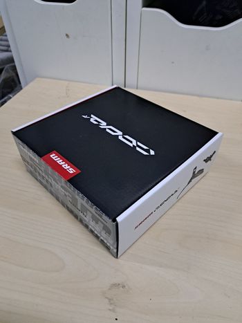 Sram, Code R