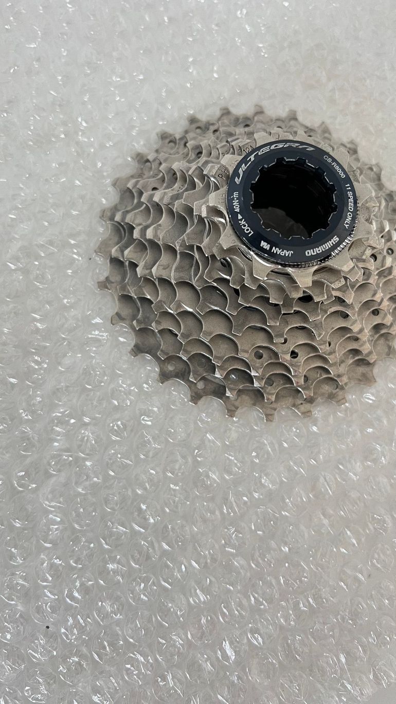 Used Shimano Ultegra R8000 11/28 11v dos usos 2024 bike — image 3 of 3