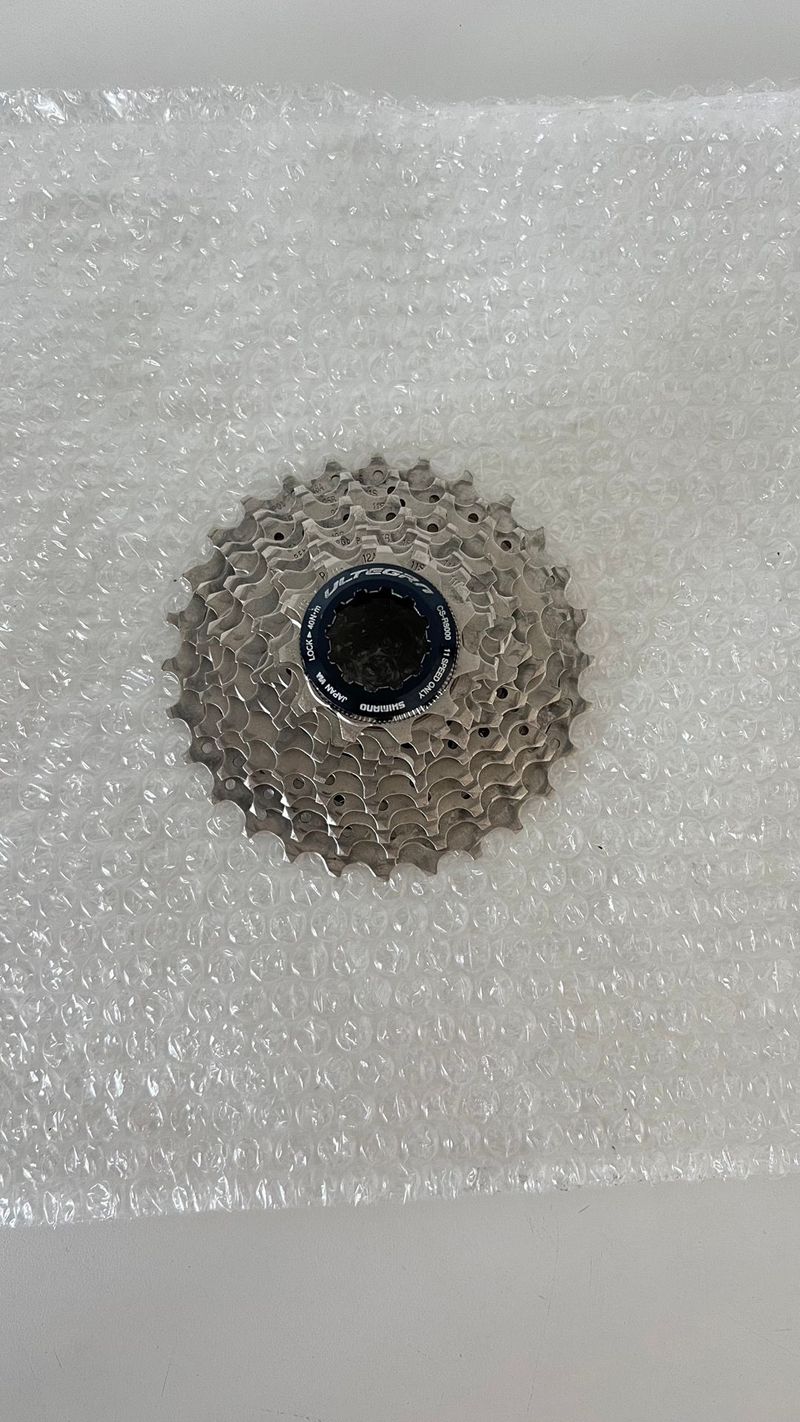 Tweedehands Shimano Ultegra R8000 11/28 11v dos usos 2024 Drivetrain & Pedals