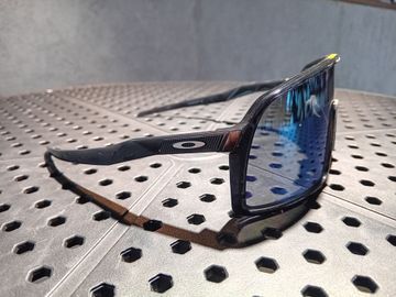 Used Oakley Sutro Black Ink w/ PRIZM Jade 2025 bike — image 2 of 3