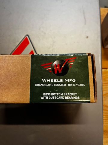 Gebrauchtes Wheels Manufacturing Wheels Mfg BB30 - 24/22 mm bottom bracket 2022 bike — Bild 2 von 4