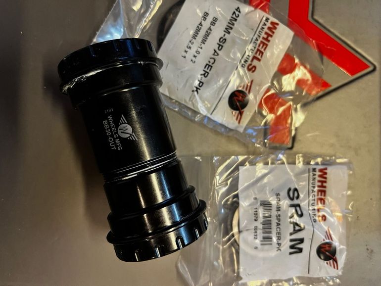 Brugt Wheels Manufacturing Wheels Mfg BB30 - 24/22 mm bottom bracket 2022 bike — billede 1 af 4