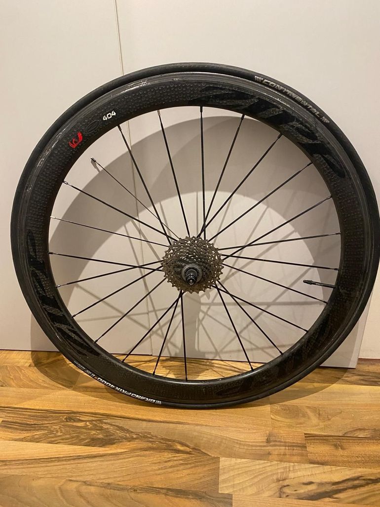 Used Zipp 404 Wheelset bike — image 1 of 6
