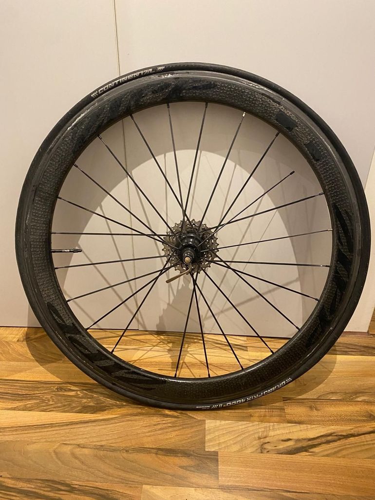 Used Zipp 404 Wheelset bike — image 2 of 6