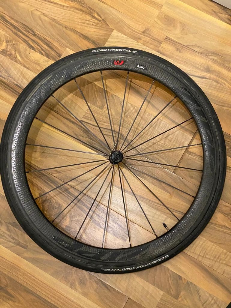 Used Zipp 404 Wheelset bike — image 3 of 6