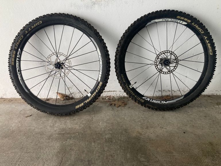 Used Sram Roam 30 bike — image 2 of 2