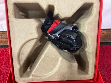 Used Sram Rival eTAP AXS 12speed Med Cage 2022 Drivetrain & Pedals