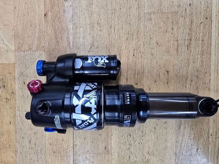 Used Fox FLOAT X NUDE PE EVOL Trunnion 165x45mm Dämpfer 2024 bike — image 2 of 6