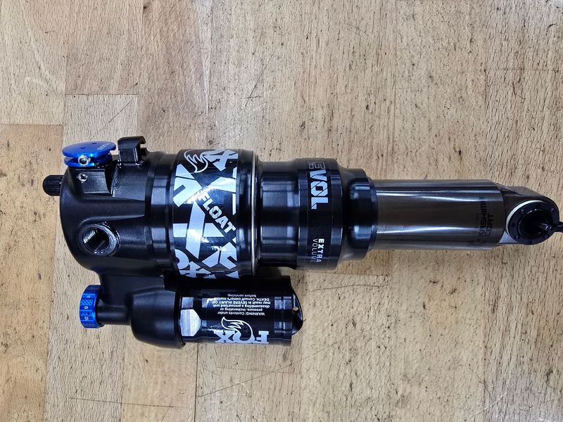 Used Fox FLOAT X NUDE PE EVOL Trunnion 165x45mm Dämpfer 2024 Rear Suspension