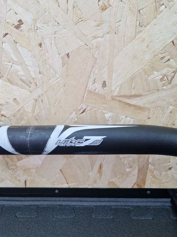 Used Pro Manubrio strada 2016 bike — image 6 of 12