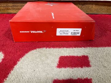 Used Sram Rival Dub 170mm Crankset 2022 bike — image 2 of 3