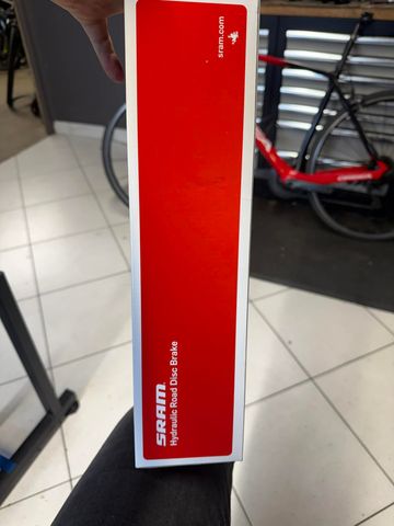 Brugt Sram Rival Left Shifter 11-speed 2024 bike — billede 2 af 3