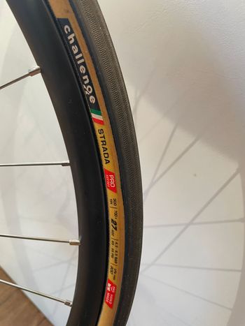 Used Campagnolo omega V 6082 T6 2016 bike — image 2 of 7