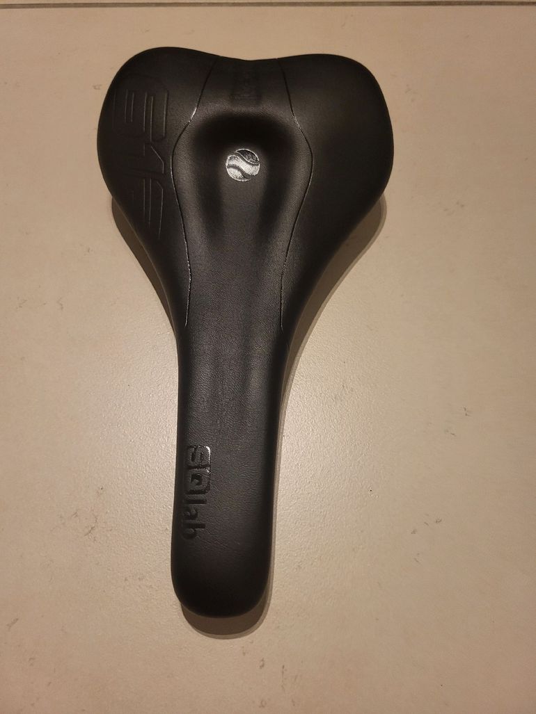Sq Lab sqlab 612 Sattel bike d'occasion — image 1 sur 4