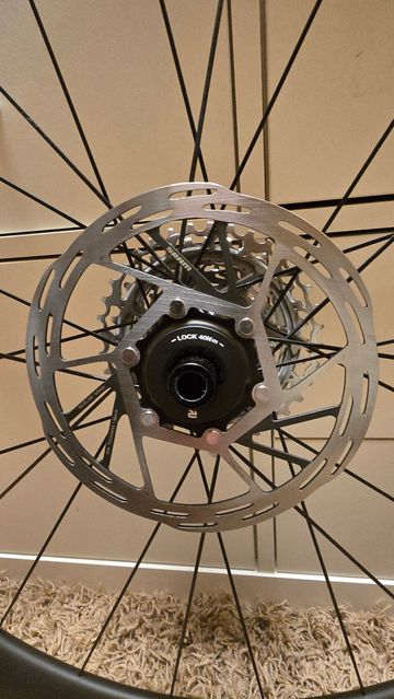 Used Cannondale R-S 50 Carbon Clincher Wheelset bike — image 7 of 8