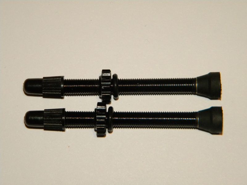 Tweedehands Hutchinson xxx Tyres & Tubes