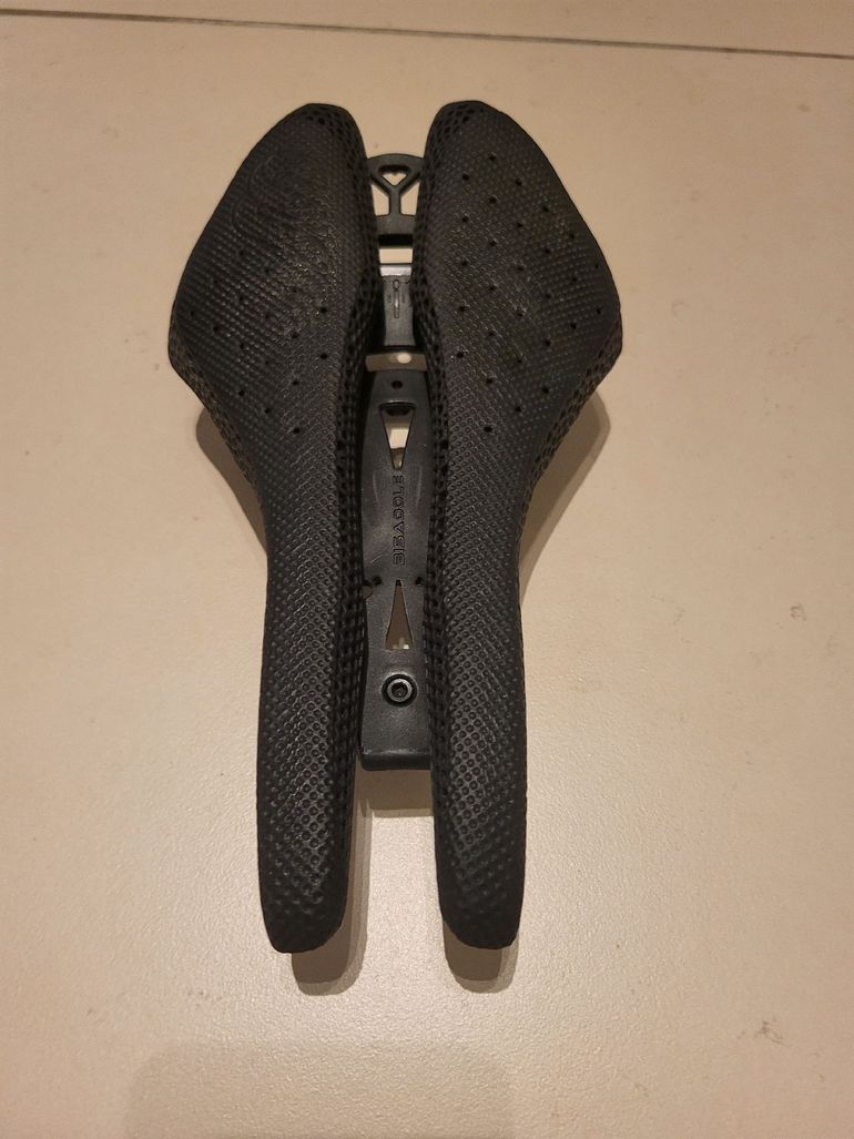 Used BiSaddle 3D Saint Pro Triathlon sattel 2025 bike — image 2 of 6