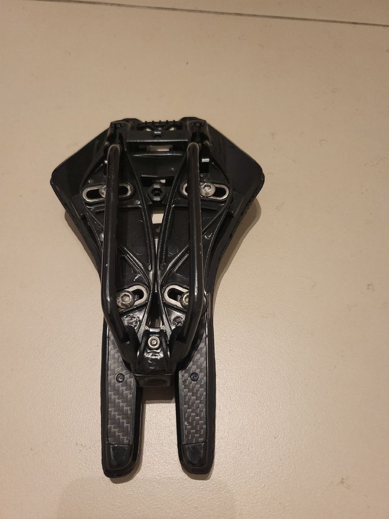 Used BiSaddle 3D Saint Pro Triathlon sattel 2025 bike — image 3 of 6