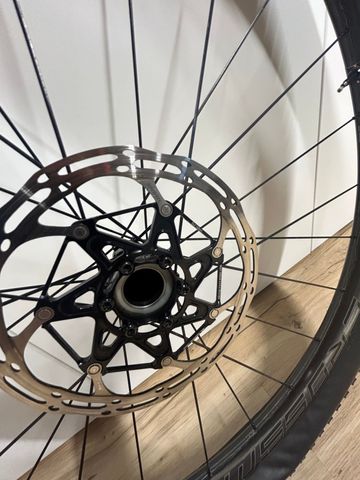 Used Mavic CROSSMAX SLR 29 2021 bike — image 9 of 13
