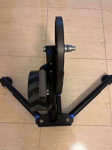 Gebrauchtes Wahoo KICKR 5V 2023 bike — Bild 2 von 5