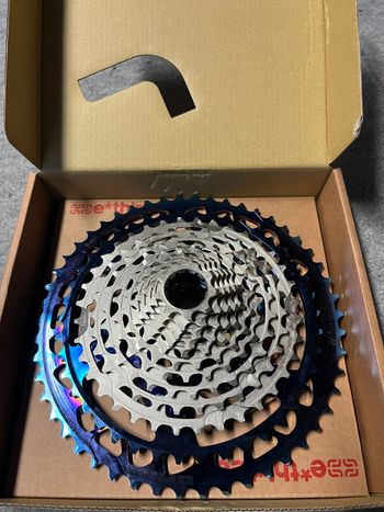 Used E*Thirteen e*  Helix Race Cassette / 12s9-50 2025 bike