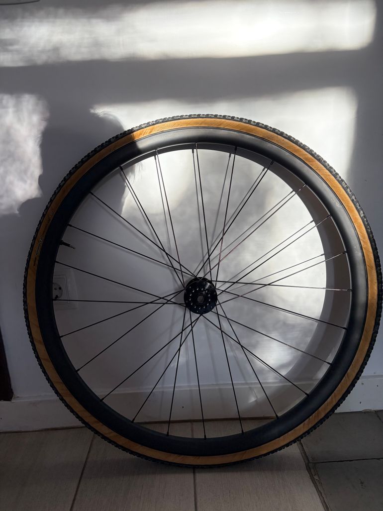 Used Venn 30 TCD SL with Tune Hubs bike — image 7 of 10