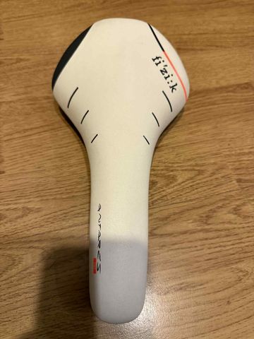 Used Fizik Antares 00 Carbon Braided Saddles & Seatposts