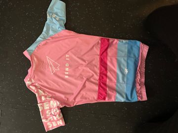 Used Innerforce Full Send Cycling Jerseys Short & Long Sleeve Women's XS bike — image 4 of 4