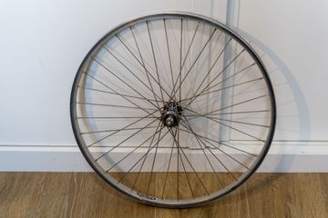 Gebrauchtes Shimano MTB 24" Front Wheel Wheels