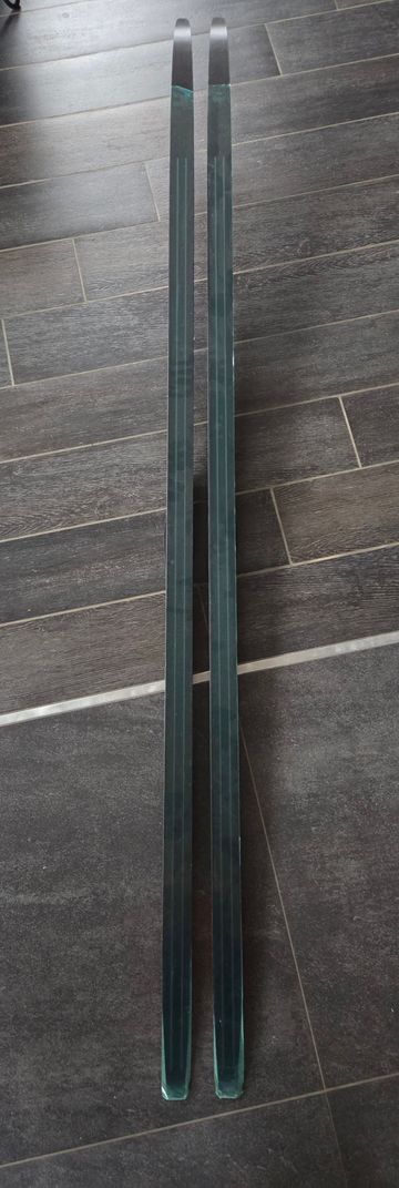 Used Atomic Redster S7 Skis + Bindings 186cm bike — image 2 of 3