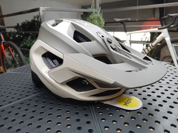 Fox, Racing Speedframe Pro Defy Helmet