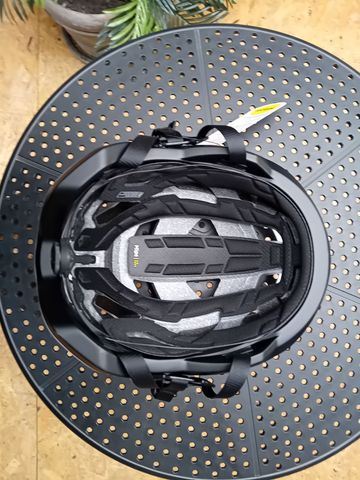 Używany Fox Speedframe Pro Defy Helmet 2025 bike — zdjęcie 5 z 5