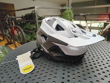 Brugt Fox Speedframe Pro Defy Helmet 2025 Cycling Accessories