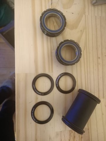 Używany Praxis Works Boitier de Pédalier T47 I.B. 2025 Drivetrain & Pedals