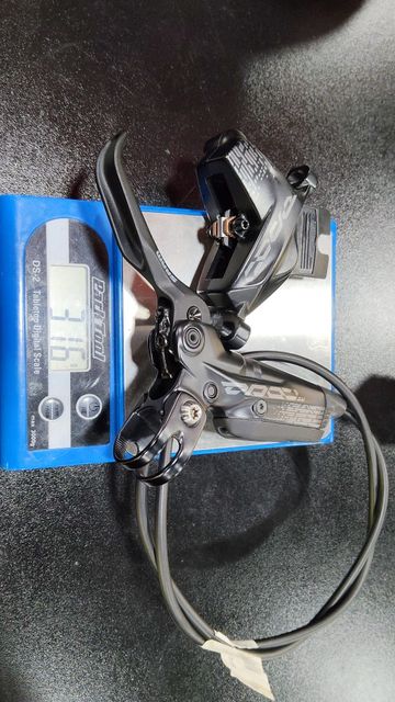 Použité Sram Code RS 4-Piston Brake Pair 2025 bike — obrázek 7 z 7