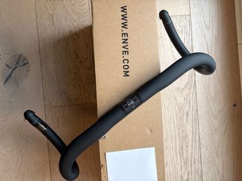 Used Enve Bar Road Compact 40cm 2025 bike — image 4 of 8