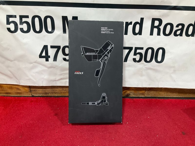 Used Sram Red 22 flat mount 2019 Drivetrain & Pedals