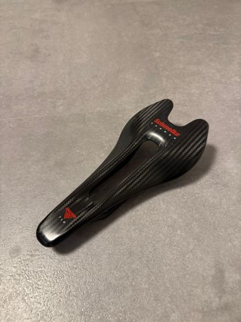 Schmolke Carbon, Schmolke Sattel