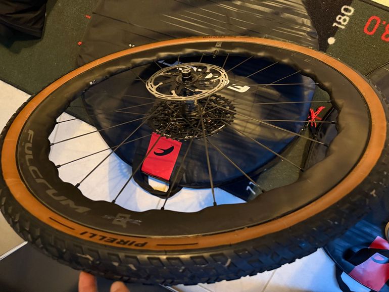 Used Fulcrum Sharq 2025 bike — image 5 of 5