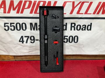 Used Rock Shox Reverb 170mm 30.9mm 2024 bike — image 2 of 3