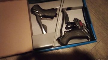 Used Shimano Claris R2000 Brake Levers with Derailleur 2025 bike — image 2 of 10