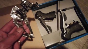 Used Shimano Claris R2000 Brake Levers with Derailleur 2025 bike — image 6 of 10