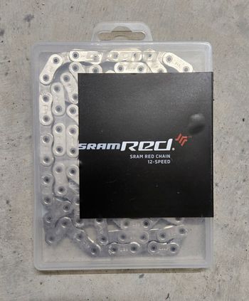 Sram chaîne Red 2024 Drivetrain & Pedals usato
