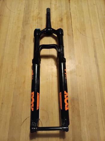 Fox, 34 Performance 150mm