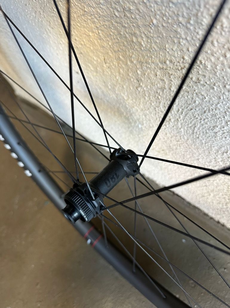 Used Reserve Reserve Turbulent Aero 42/49s 2025 bike — image 5 of 8