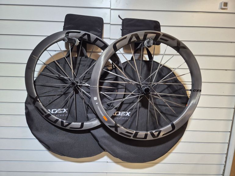 cadex Ultra 50 Disc Tubeless Wheelset 2025