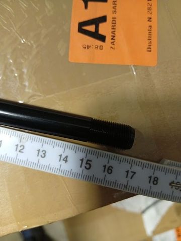 Used Newmen x3 perno passante 12x148 bike — image 6 of 7